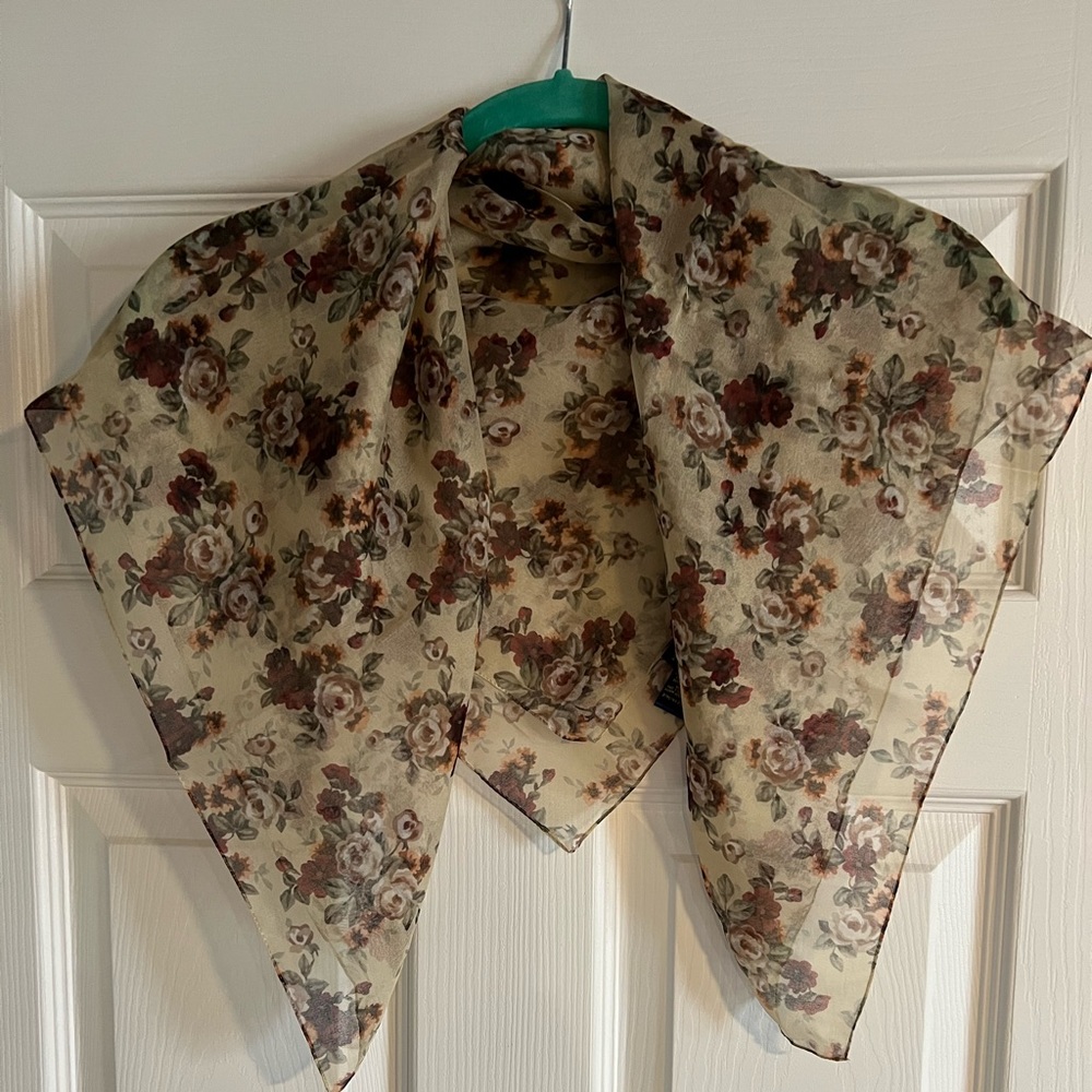 Tie Rack Floral Print Scarf.